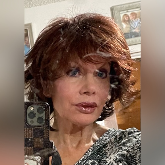 POSHMARK AMBASSADOR ..!All my charactures..Moods -hair*😉 - Picture 3 of 12